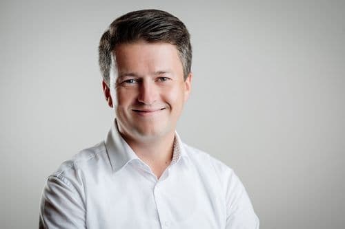 Daniel Knorr