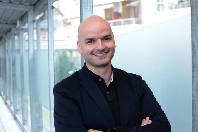 Oliver Anschütz